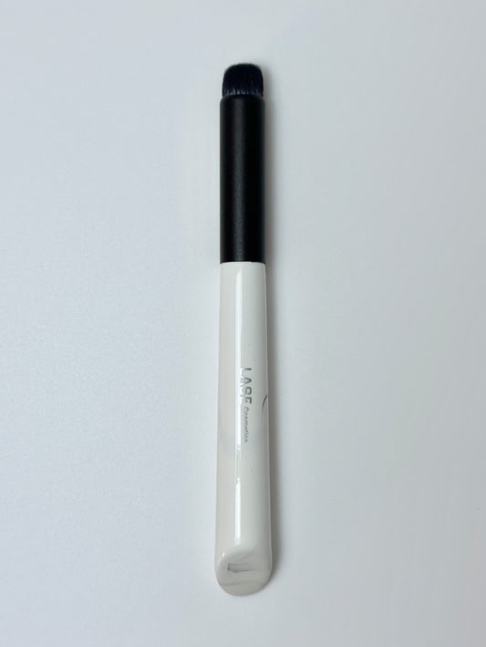 Chubby Buffer Concealer Brush - L4